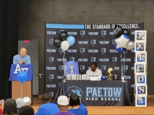 Paetow's KJ Truehill signed to play at the United States Airforce Academy.